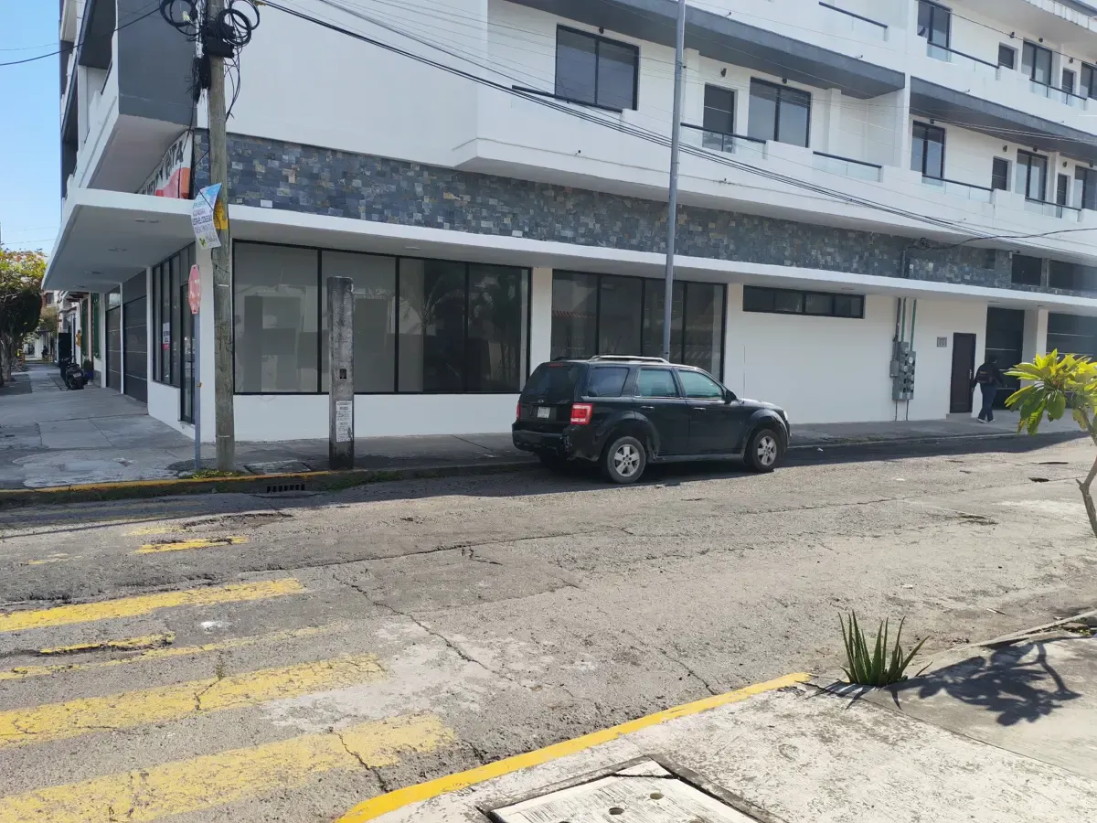 Local Comercial Spot2