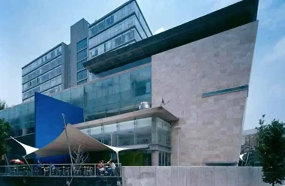 Local Comercial Spot2