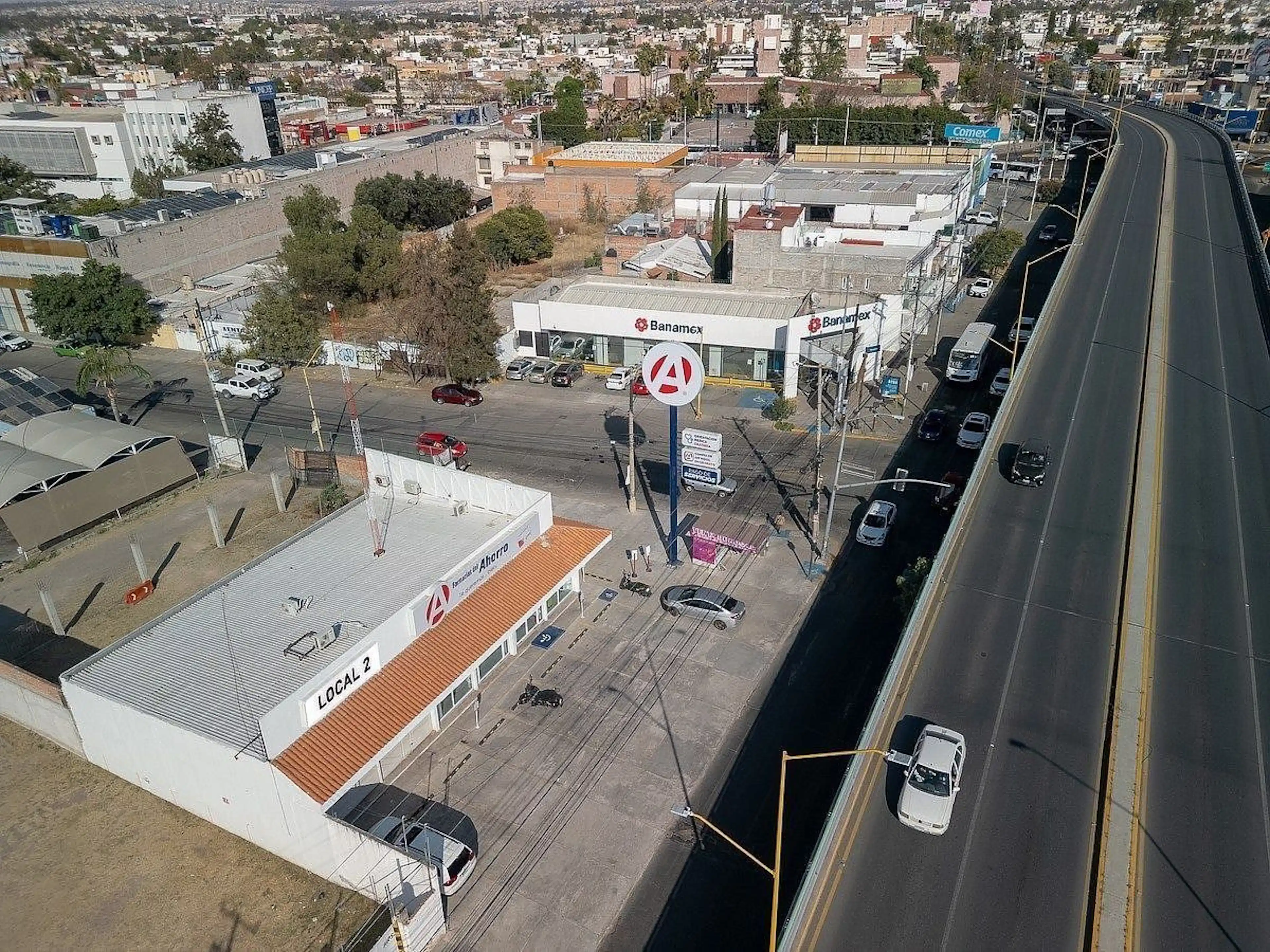 AV. DE LA CONVENCIÓN DE 1914 S/N