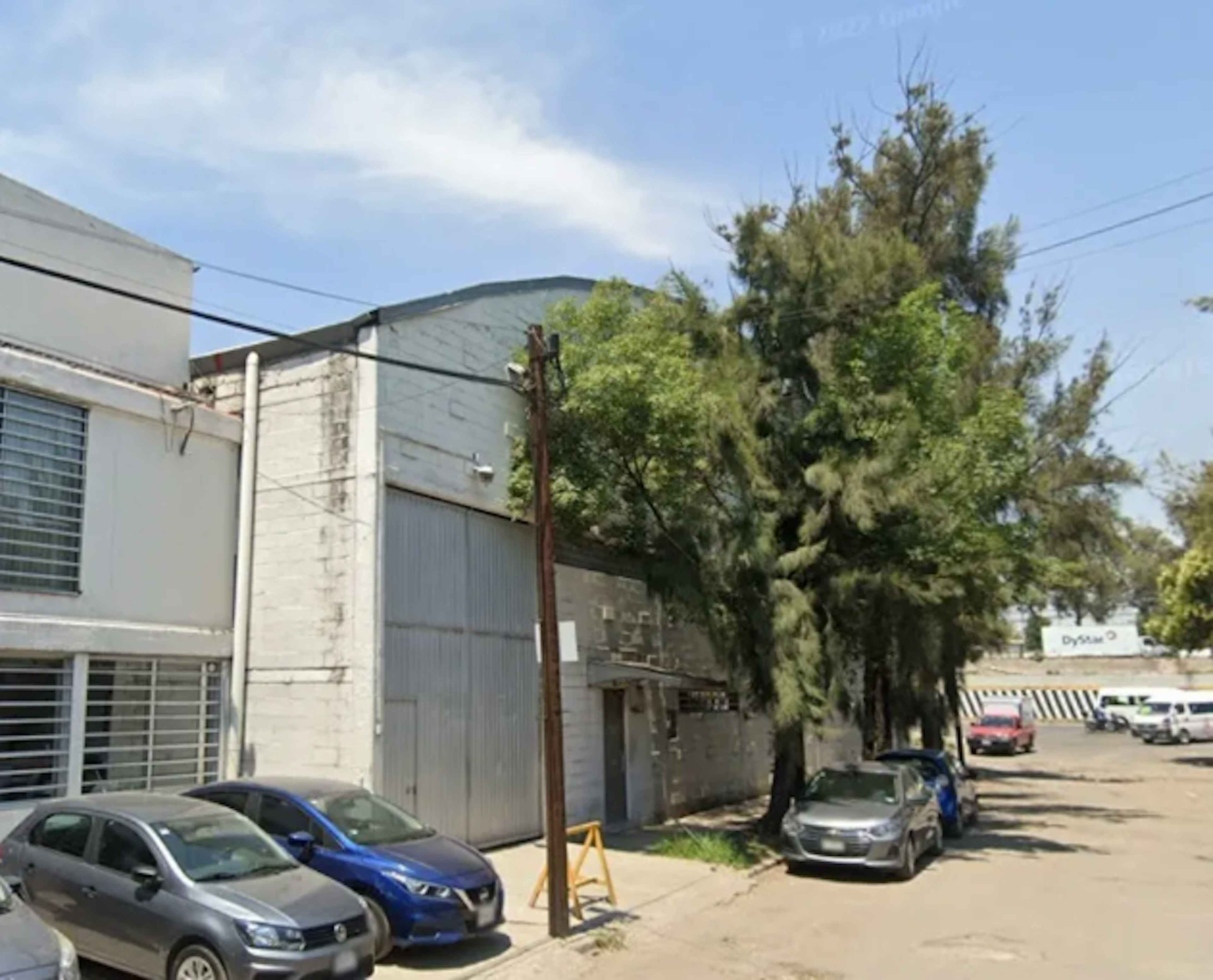 Industrial Alce Blanco