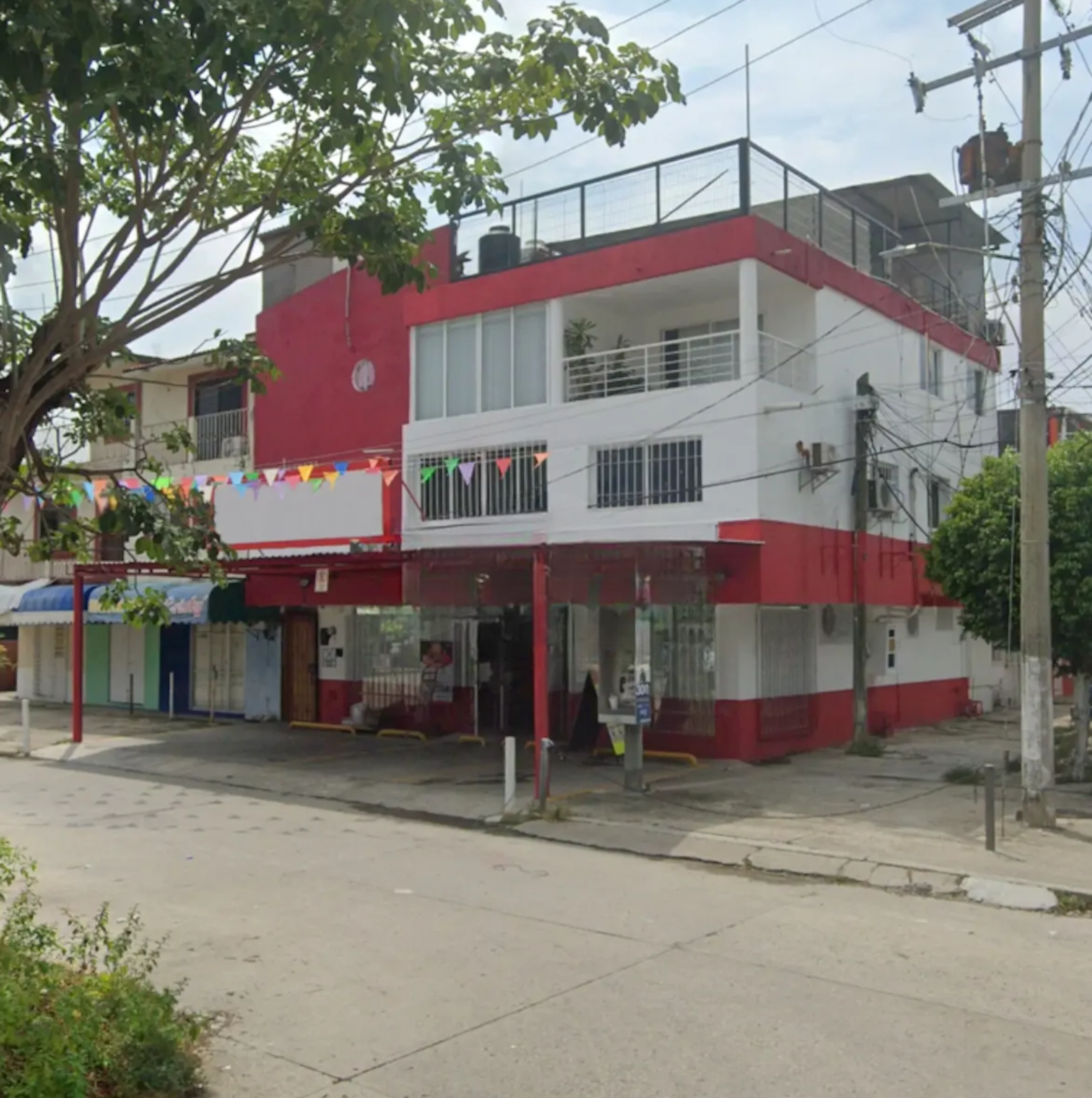 Local Comercial Spot2