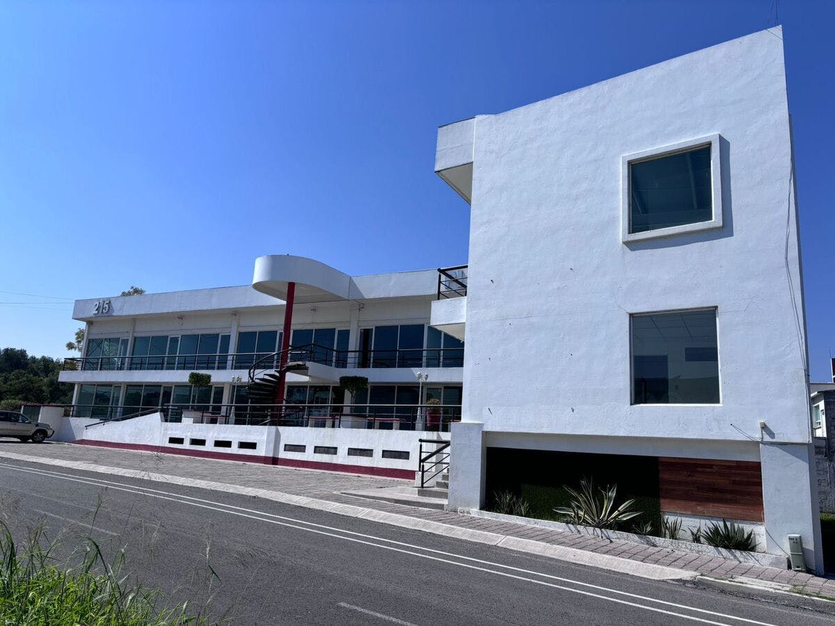 Local Comercial Spot2