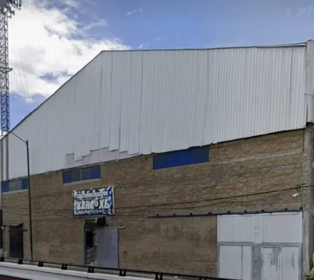 Local Comercial Spot2