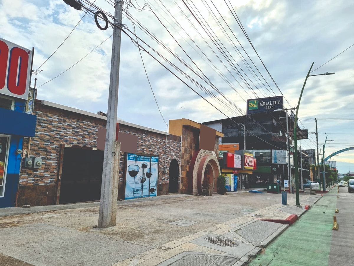 Local Comercial Spot2