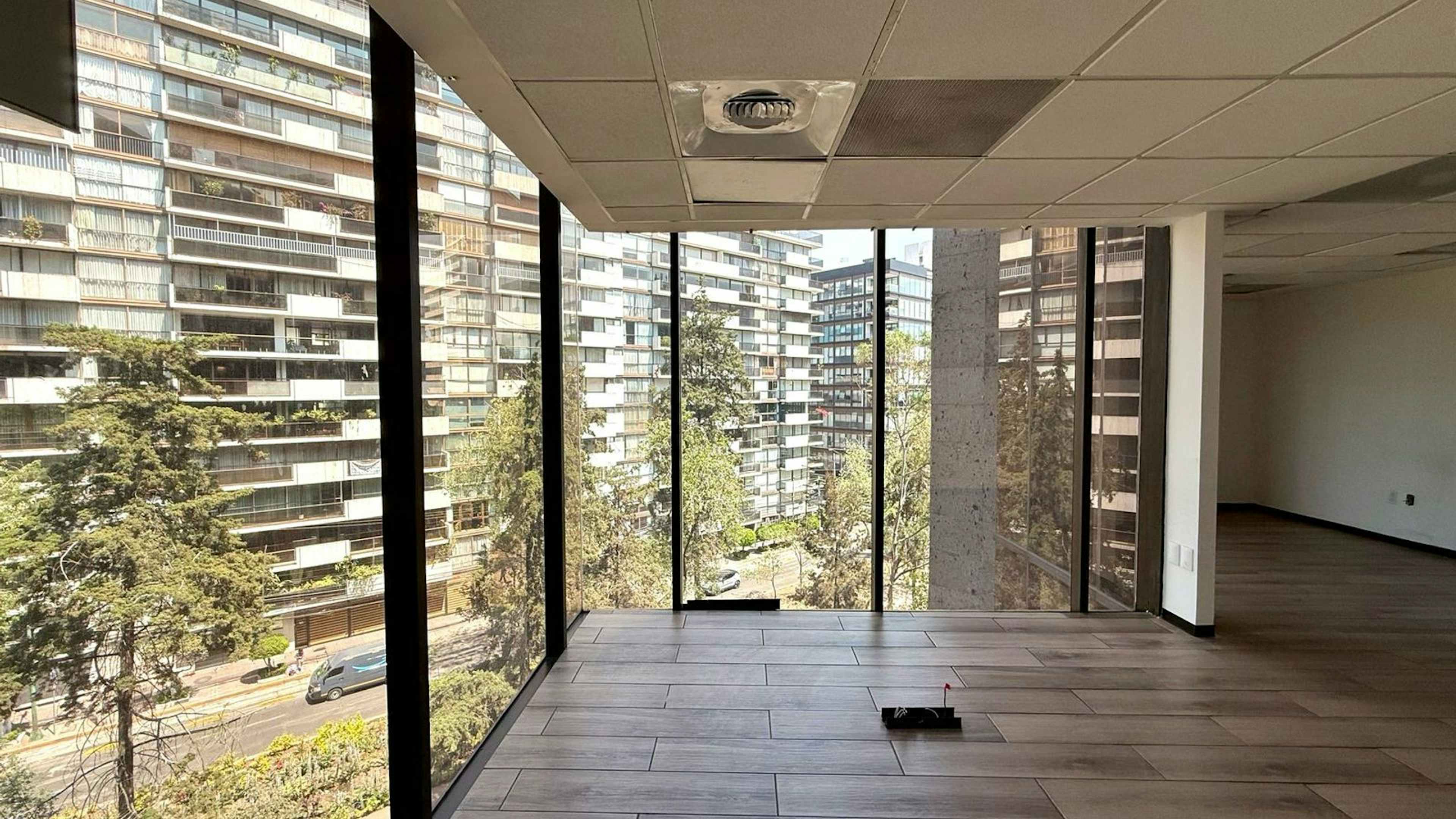 Avenida Horacio 1800