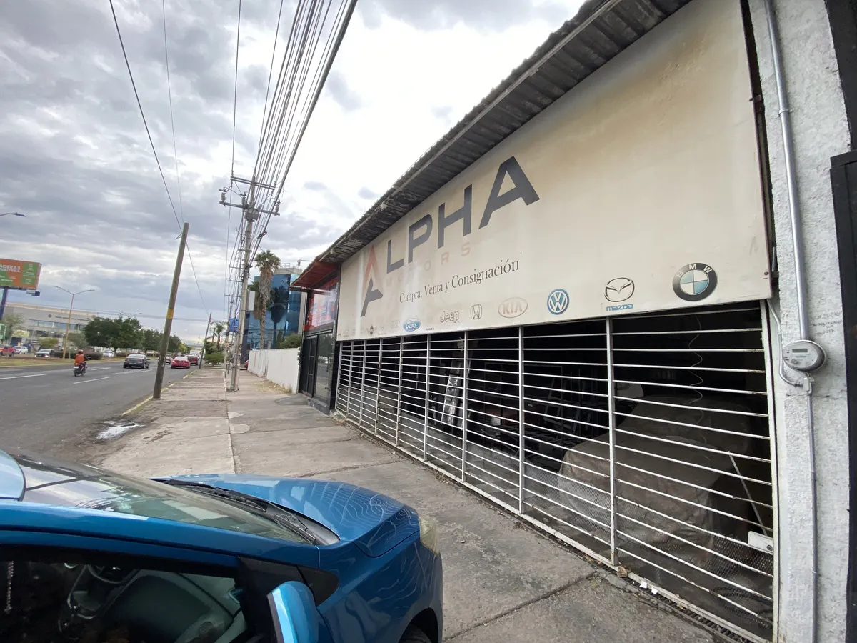 Local Comercial Spot2