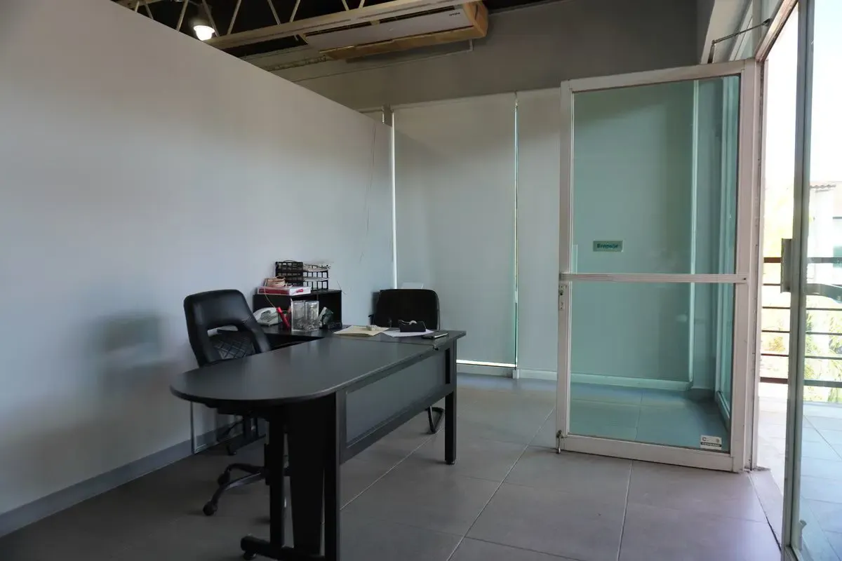 Local Comercial Spot2