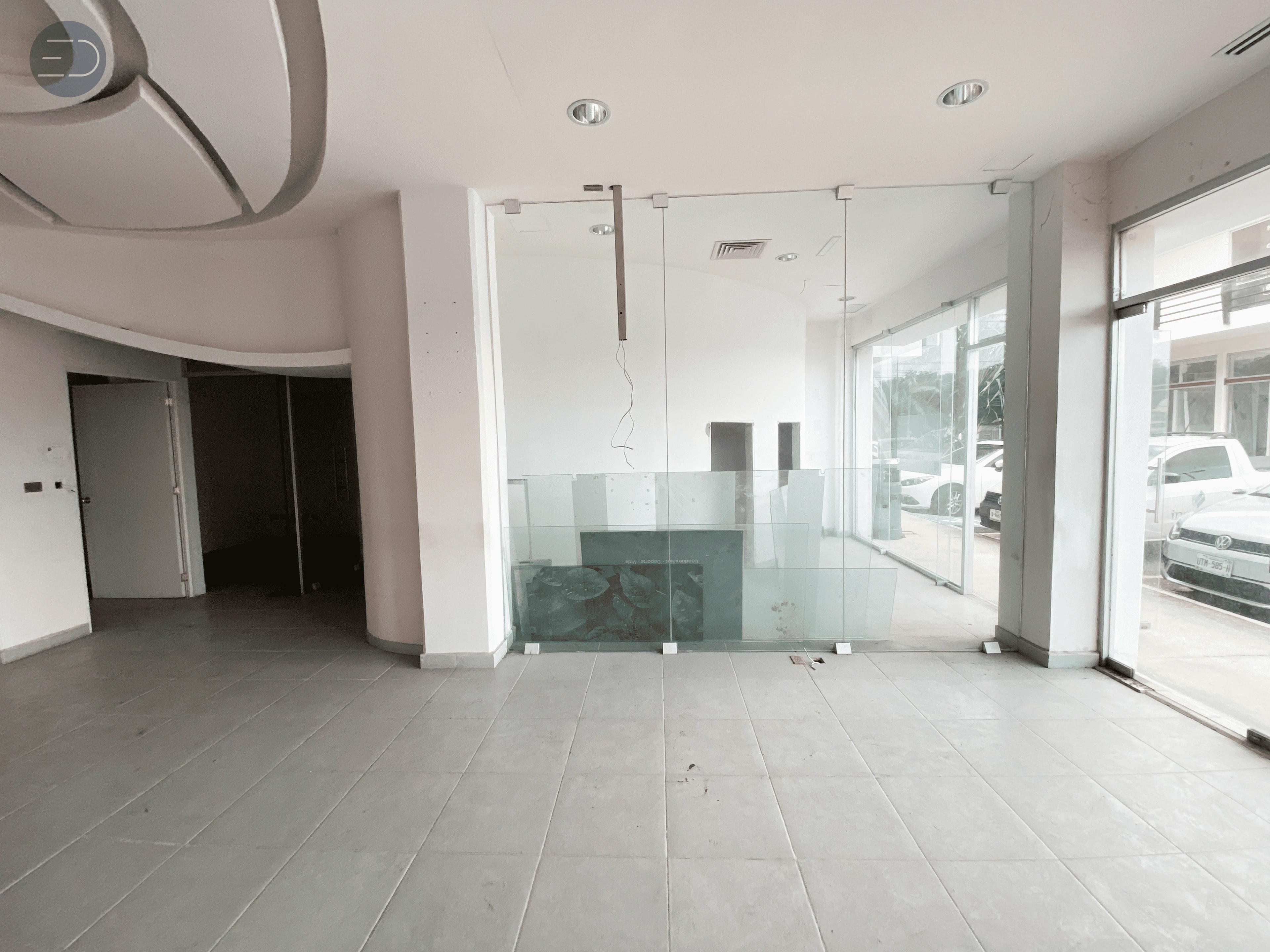 Local Comercial Spot2