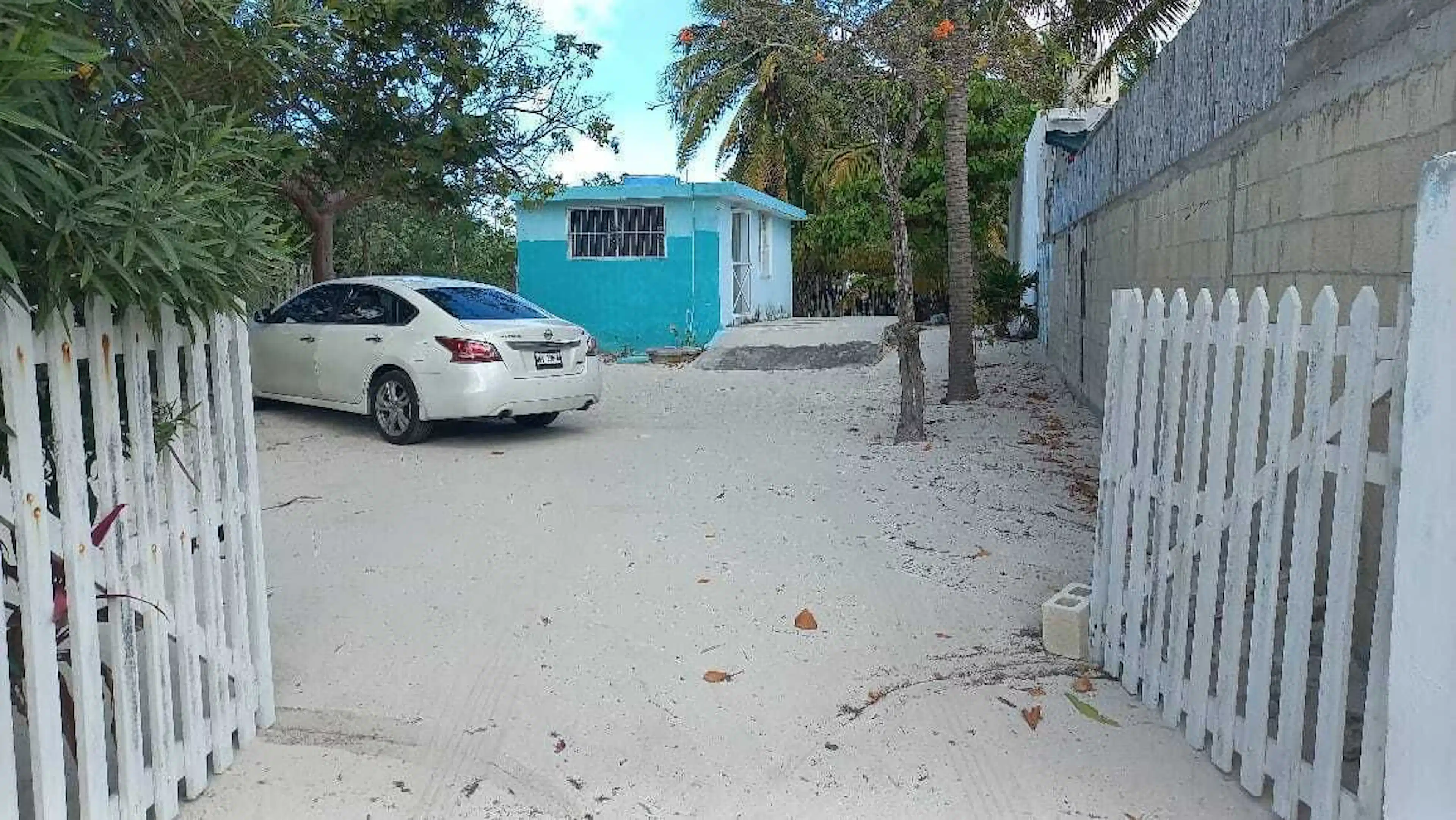 Terreno De 464 M2 En Venta Sobre Carretera En Chelem