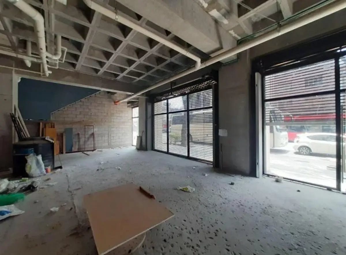 Local Comercial Spot2