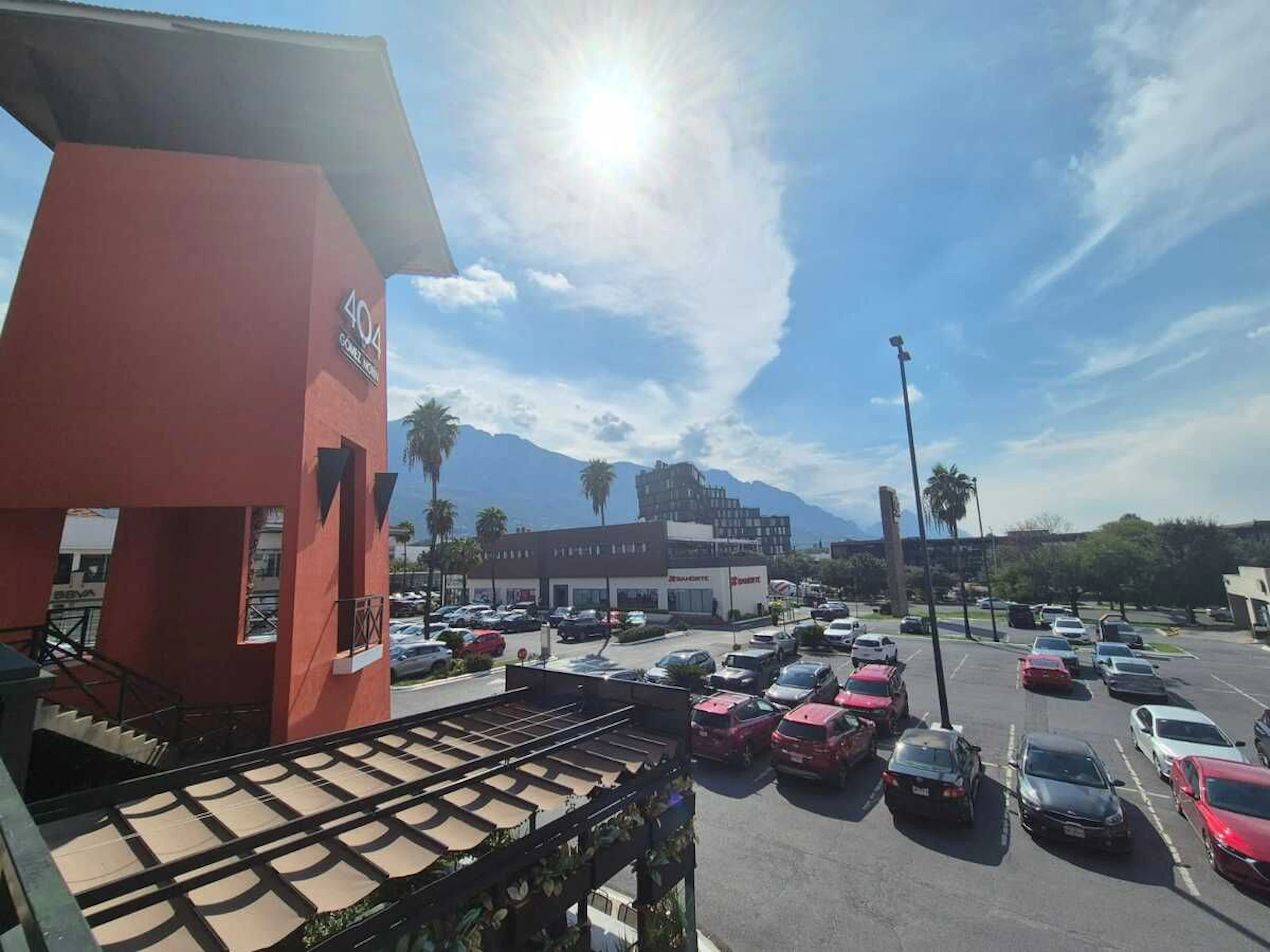 Local Comercial Spot2