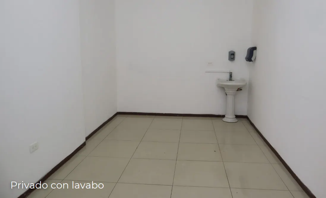 Local Comercial Spot2