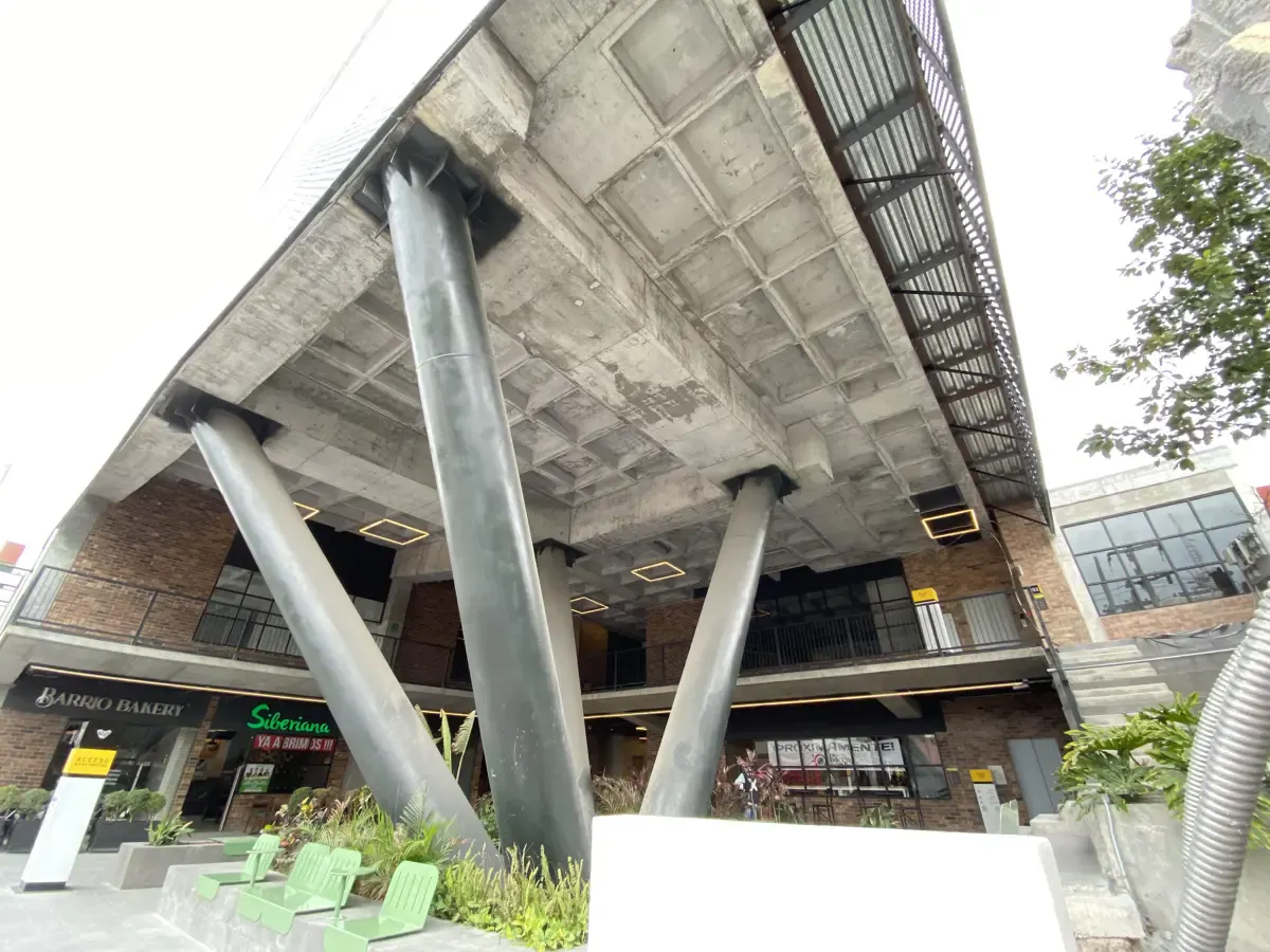 Local Comercial Spot2