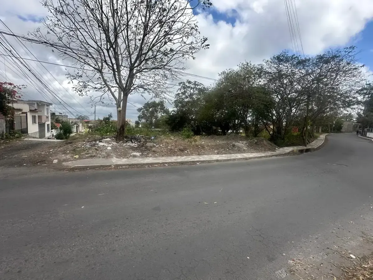 Terreno Spot2