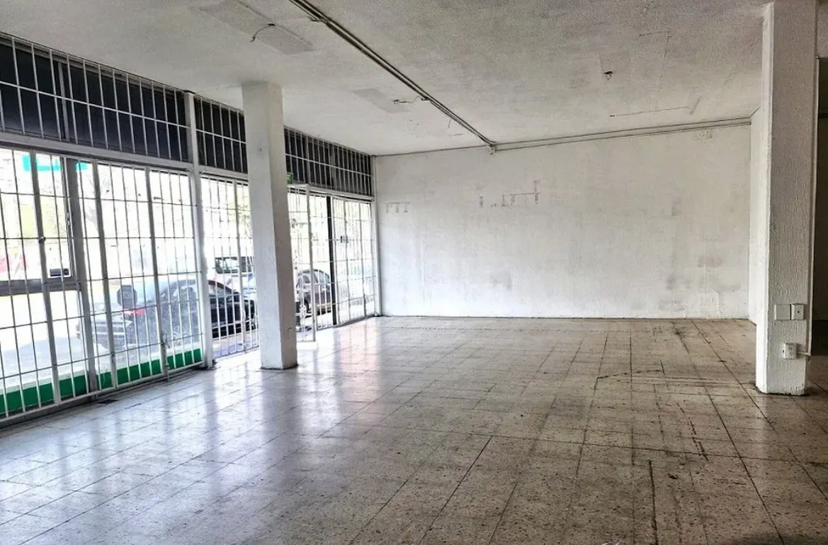 Local Comercial Spot2