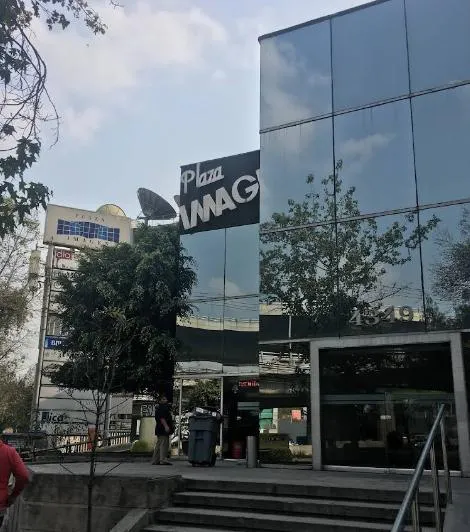 Local Comercial Spot2
