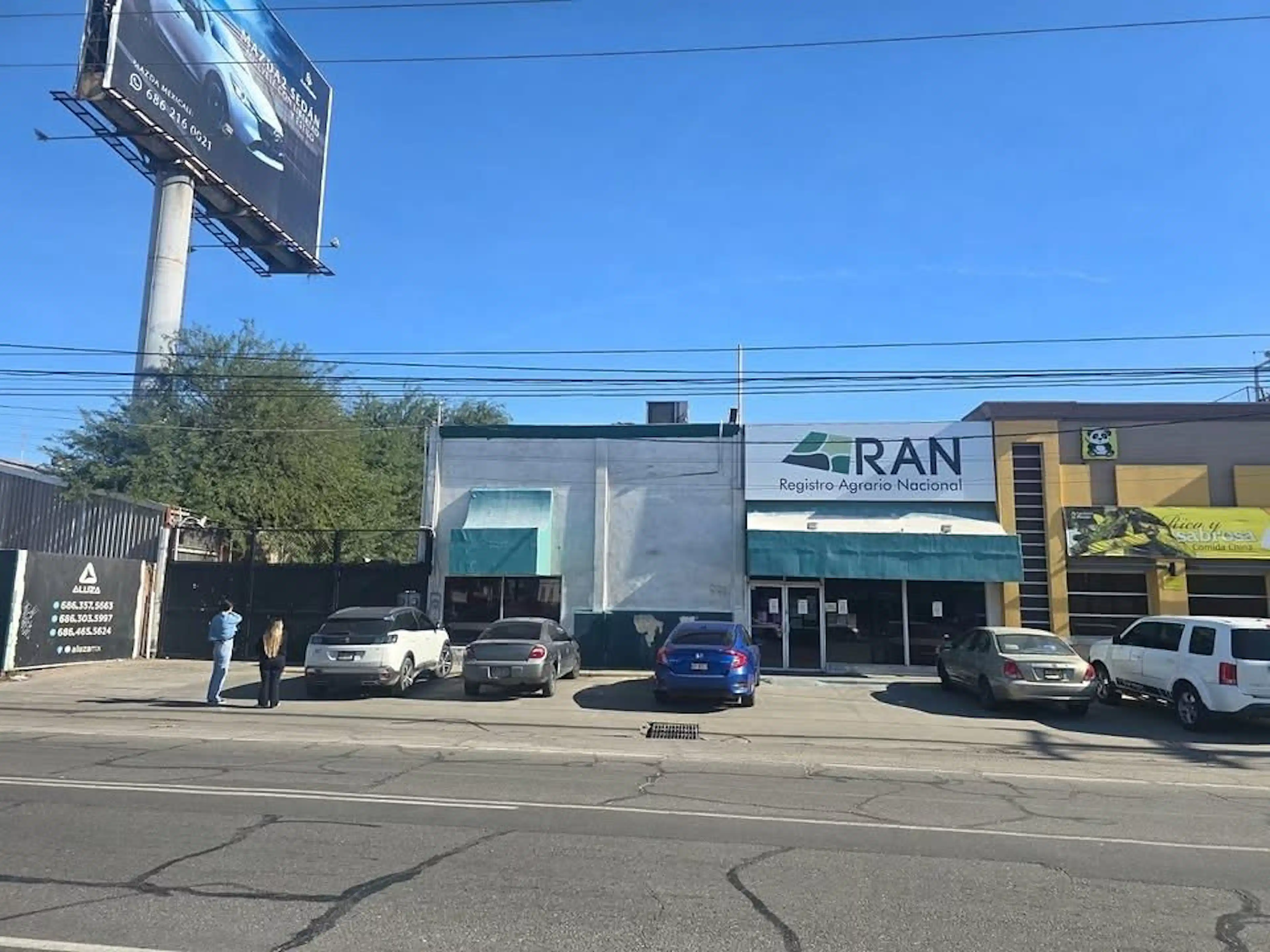¡Se vende o se renta Edificio comercial en av Justo Sierra(Mexicali, B.C.)!