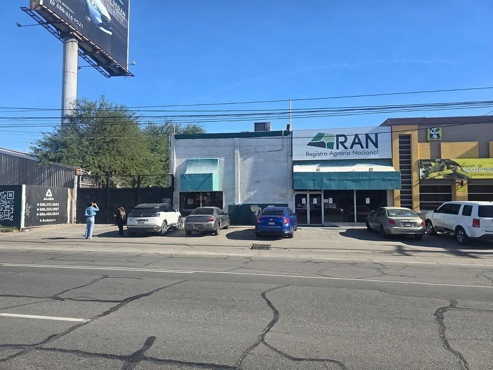 Local Comercial Spot2