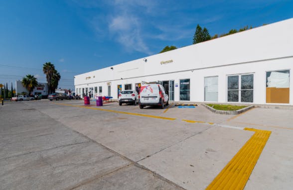 Local Comercial Spot2