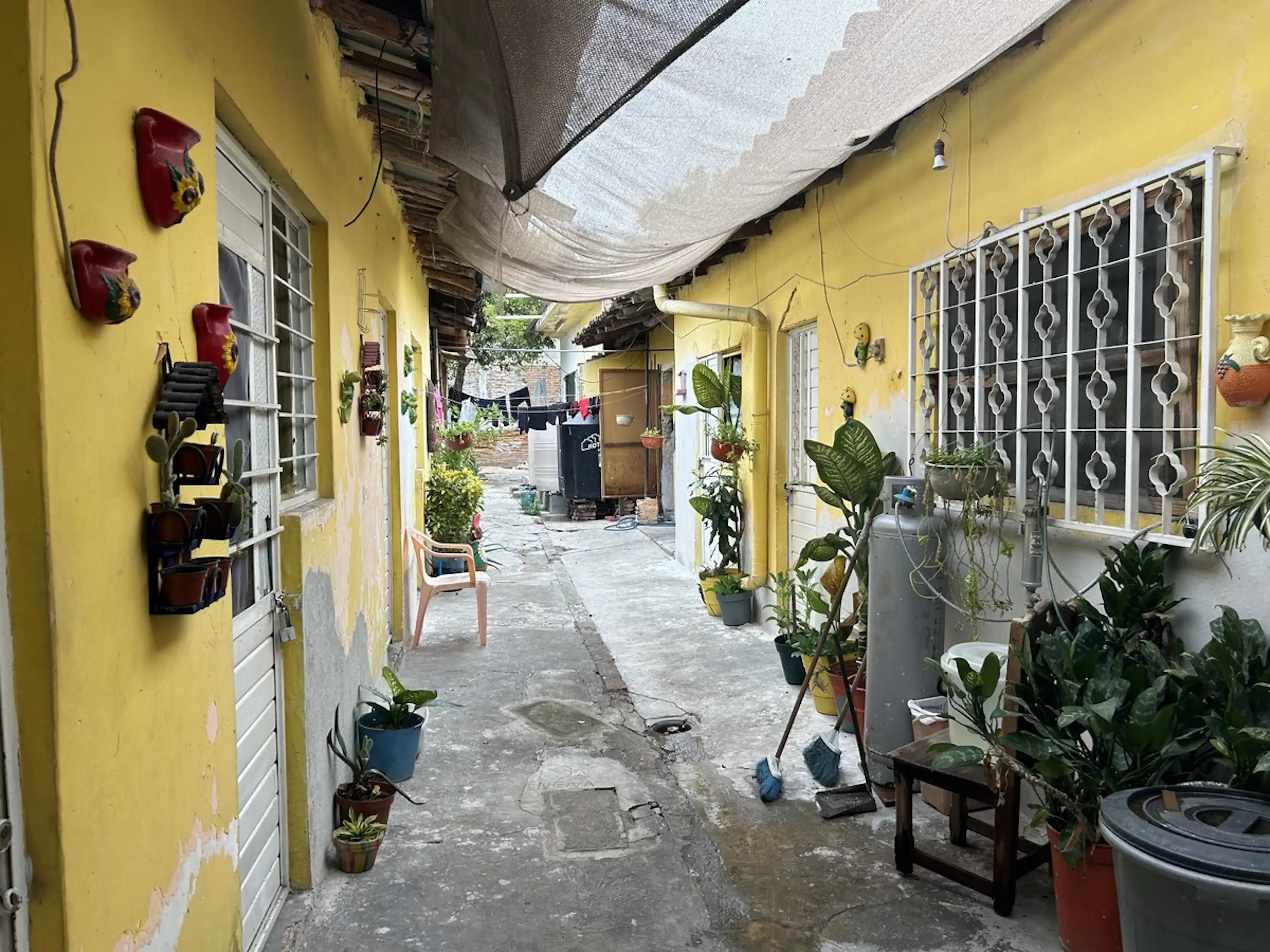 Terren en Venta: propiedad en el Centro, totalmente comercial!!