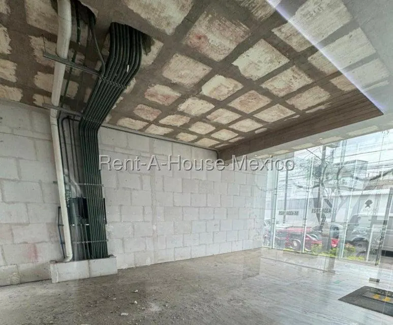 Local Comercial Spot2