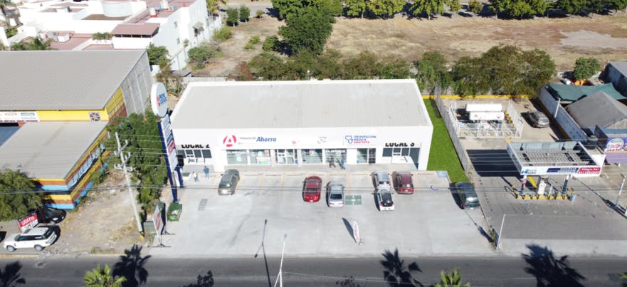 Local Comercial Spot2