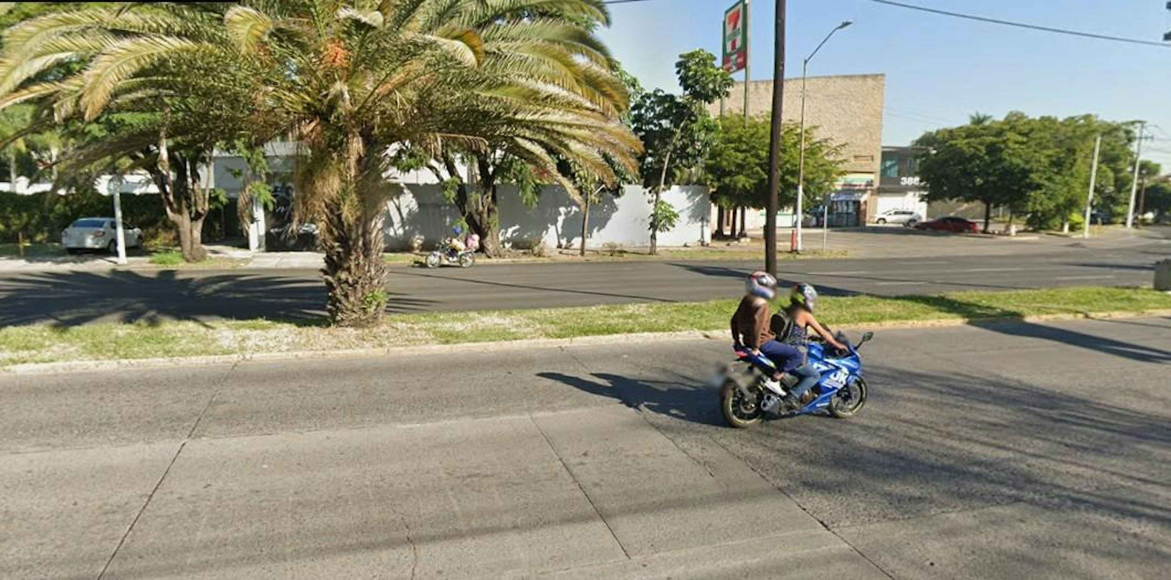 Avenida Mariano Otero