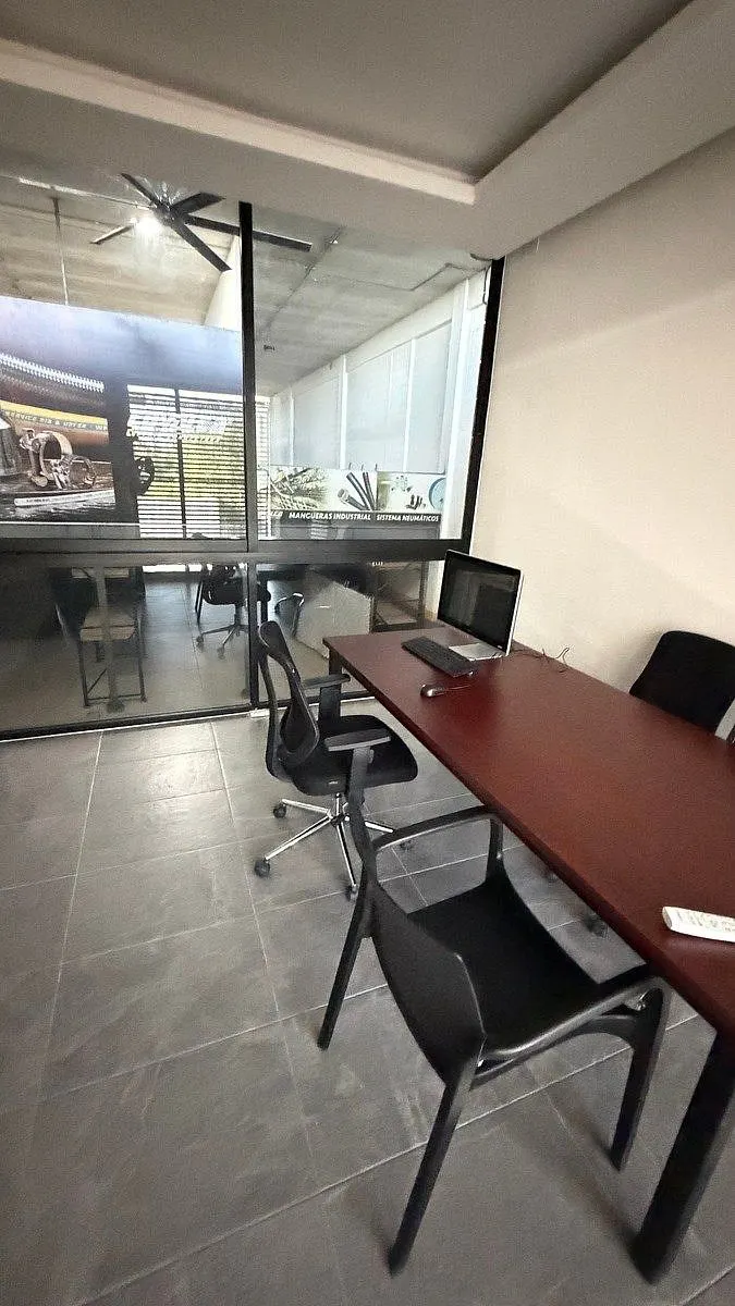 Local Comercial Spot2