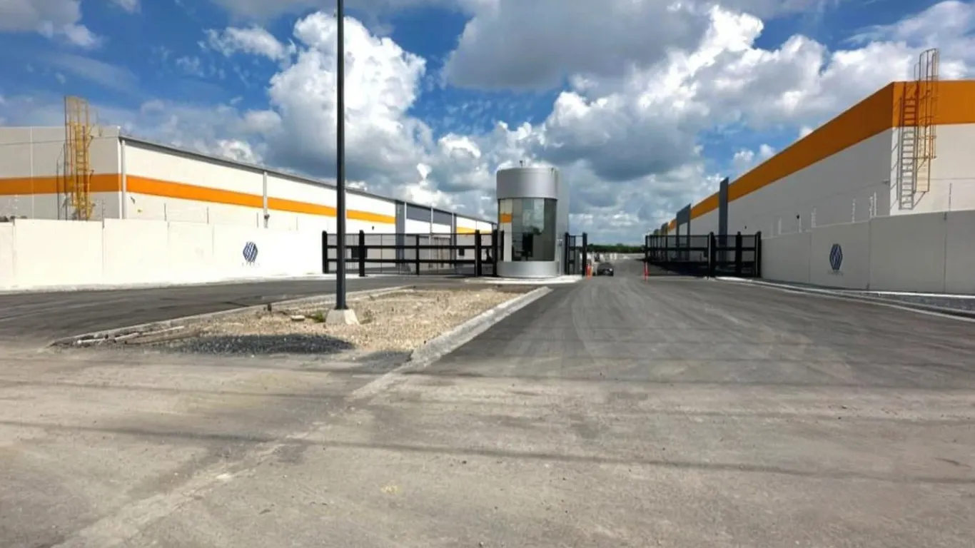 Industrial Spot2