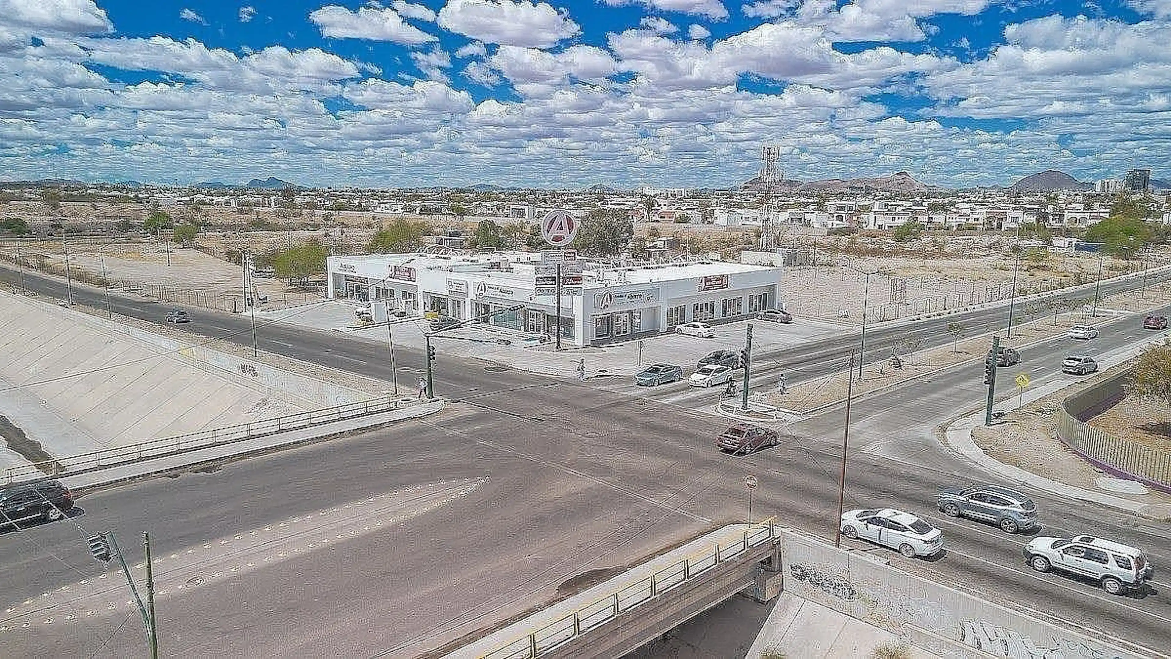 Paseo Del Río S/n