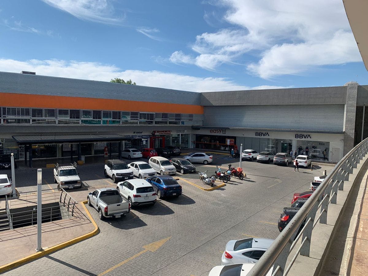 Local Comercial Spot2