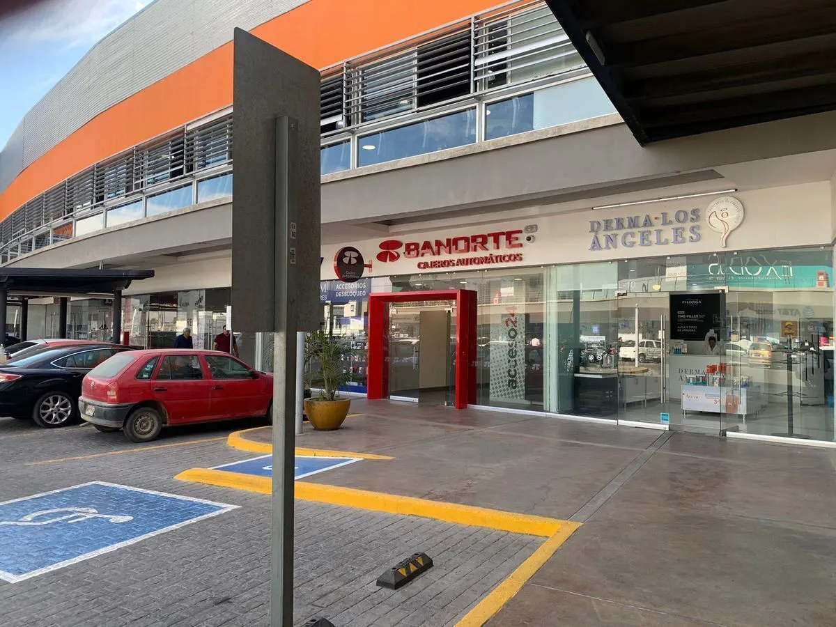 Local Comercial Spot2