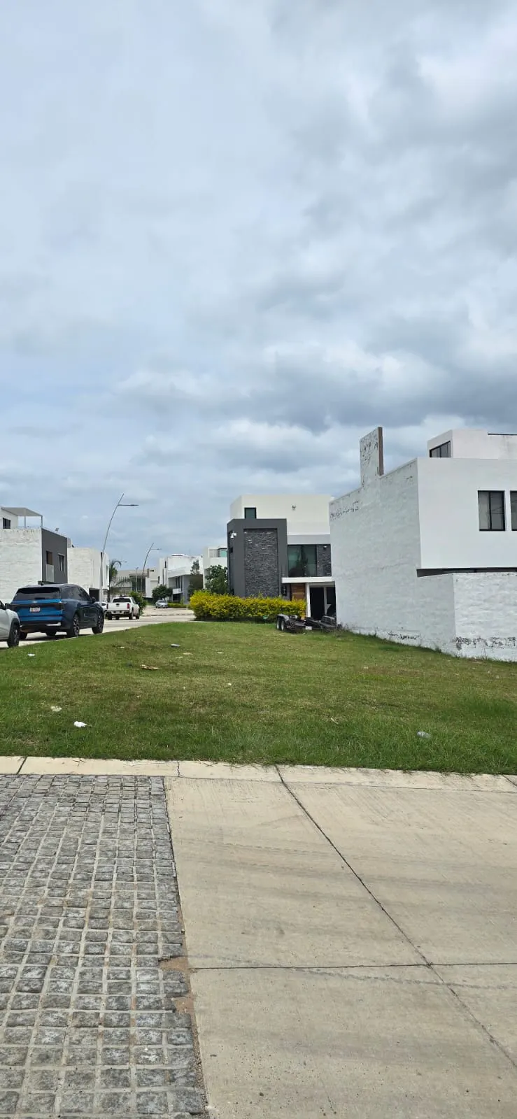 Terreno Spot2