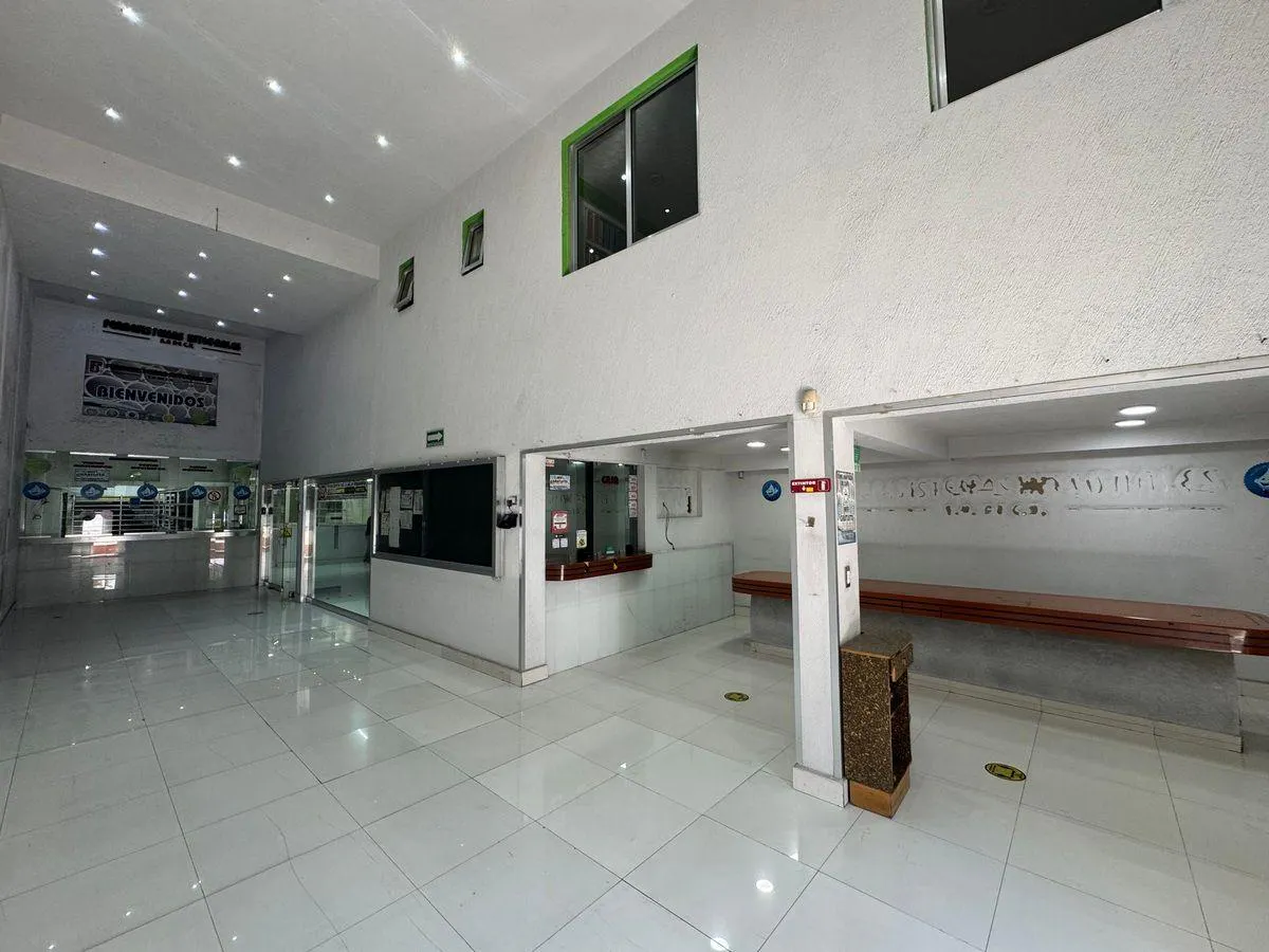 Local Comercial Spot2