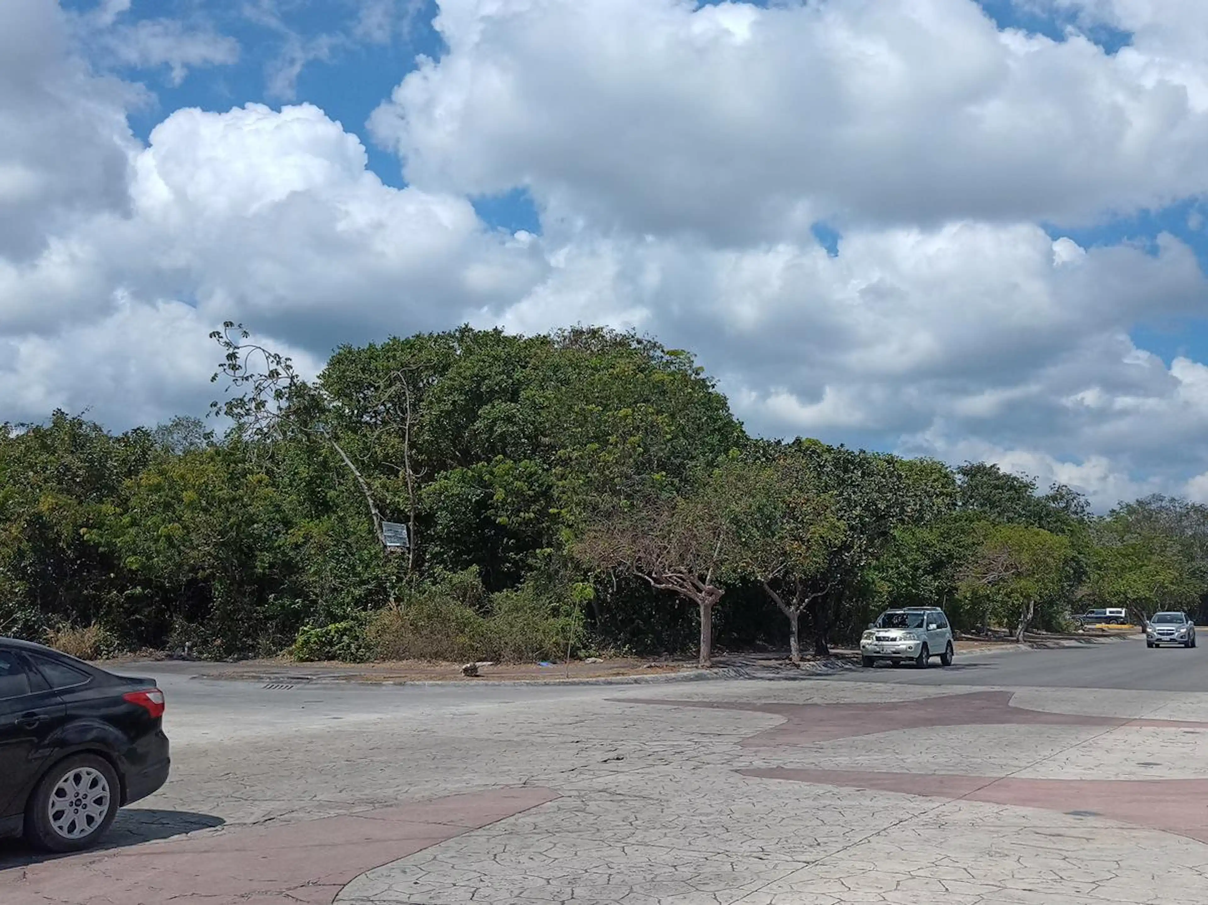 Terreno Uso Mixto En Venta Frente Al Planetario Playa Del Carmen P3710