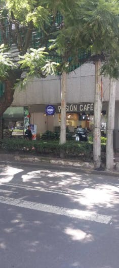 Local Comercial Spot2