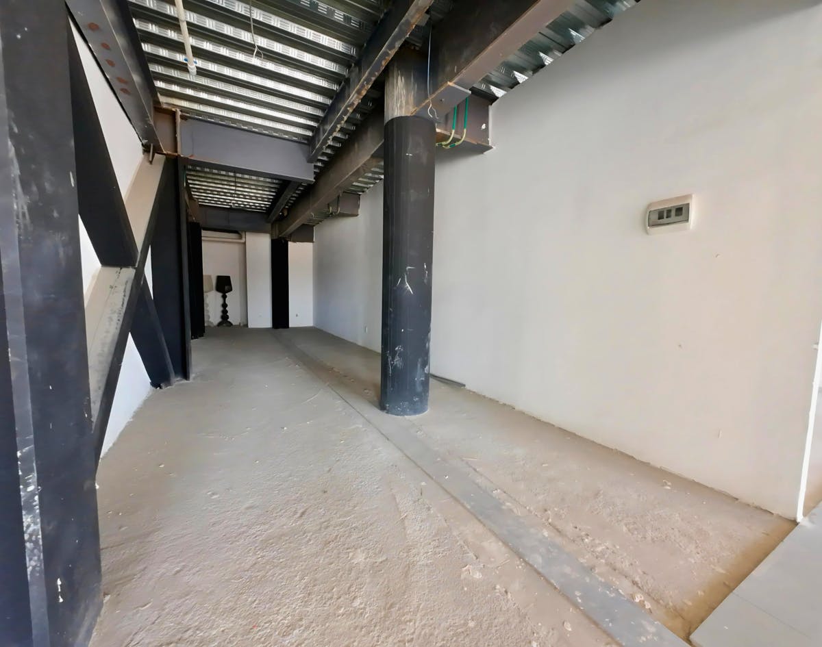 Local Comercial Spot2