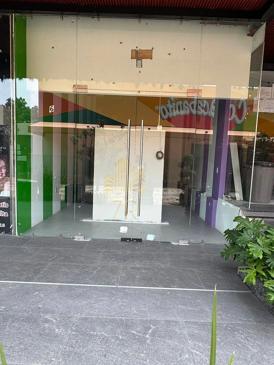 Local Comercial Spot2