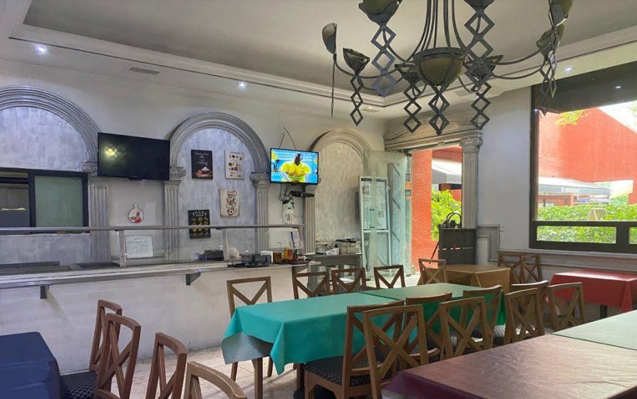 Local Comercial Spot2