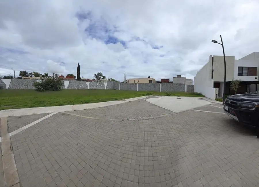 Terreno Spot2