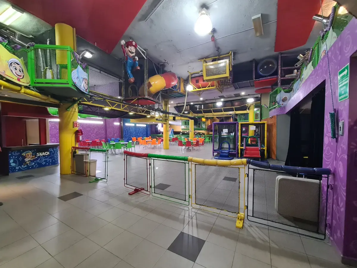 Local Comercial Spot2