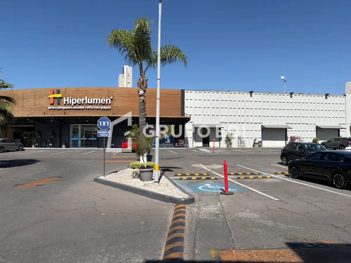 Local Comercial Spot2