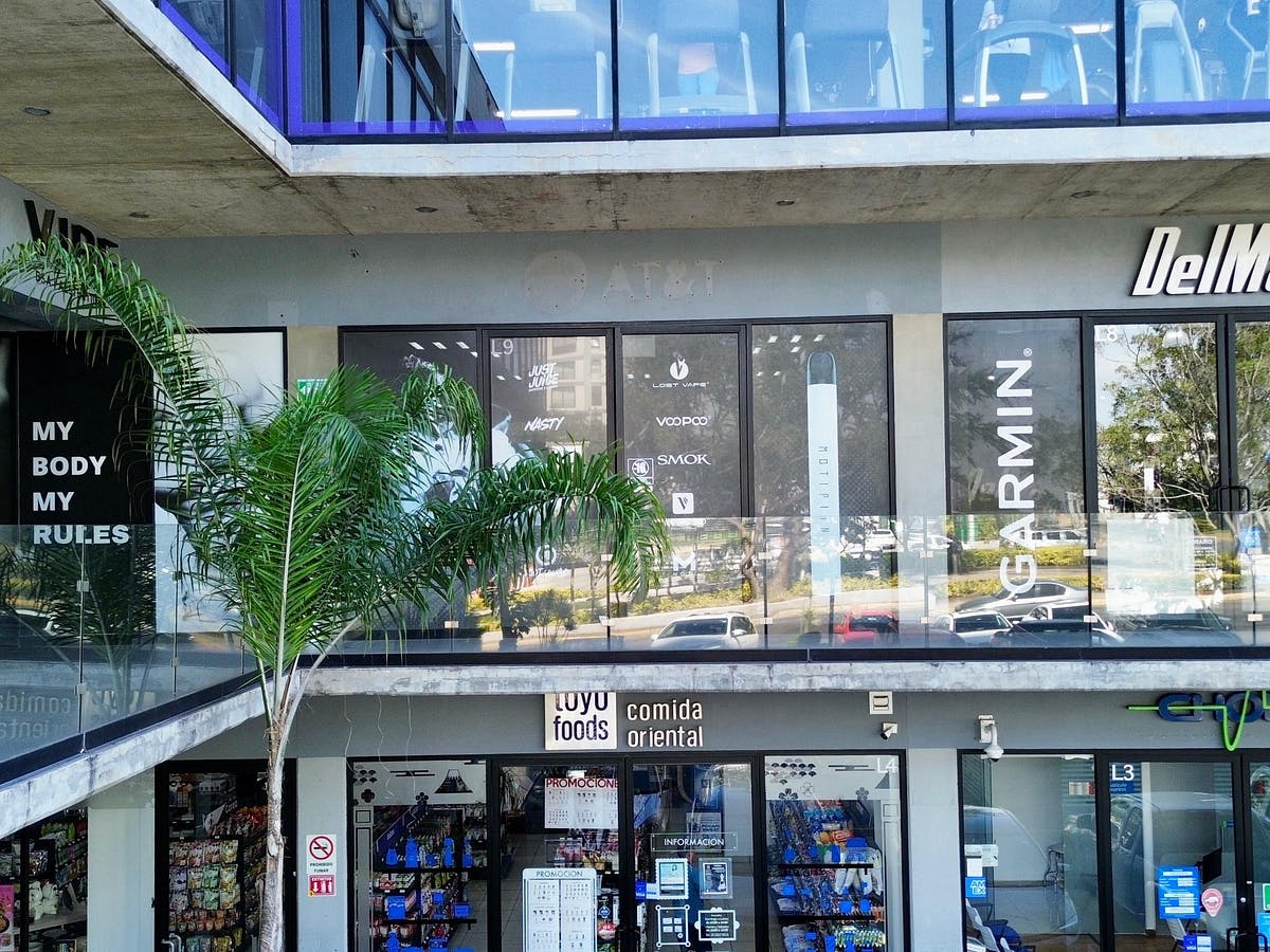 Local Comercial Spot2