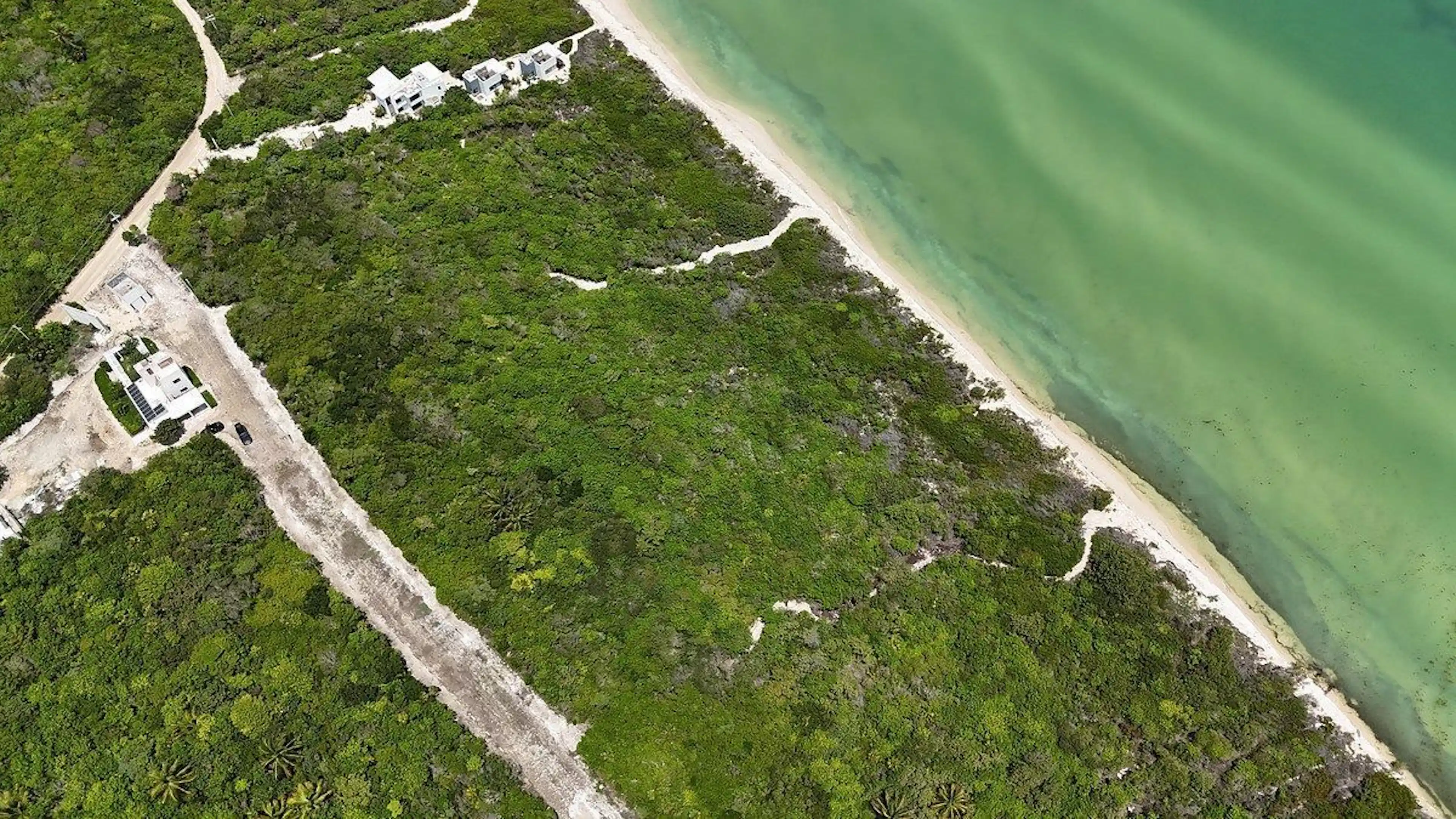 TERRENO EN VENTA PARA USO RESIDENCIAL UBICADO EN SISAL- YUCATÁN