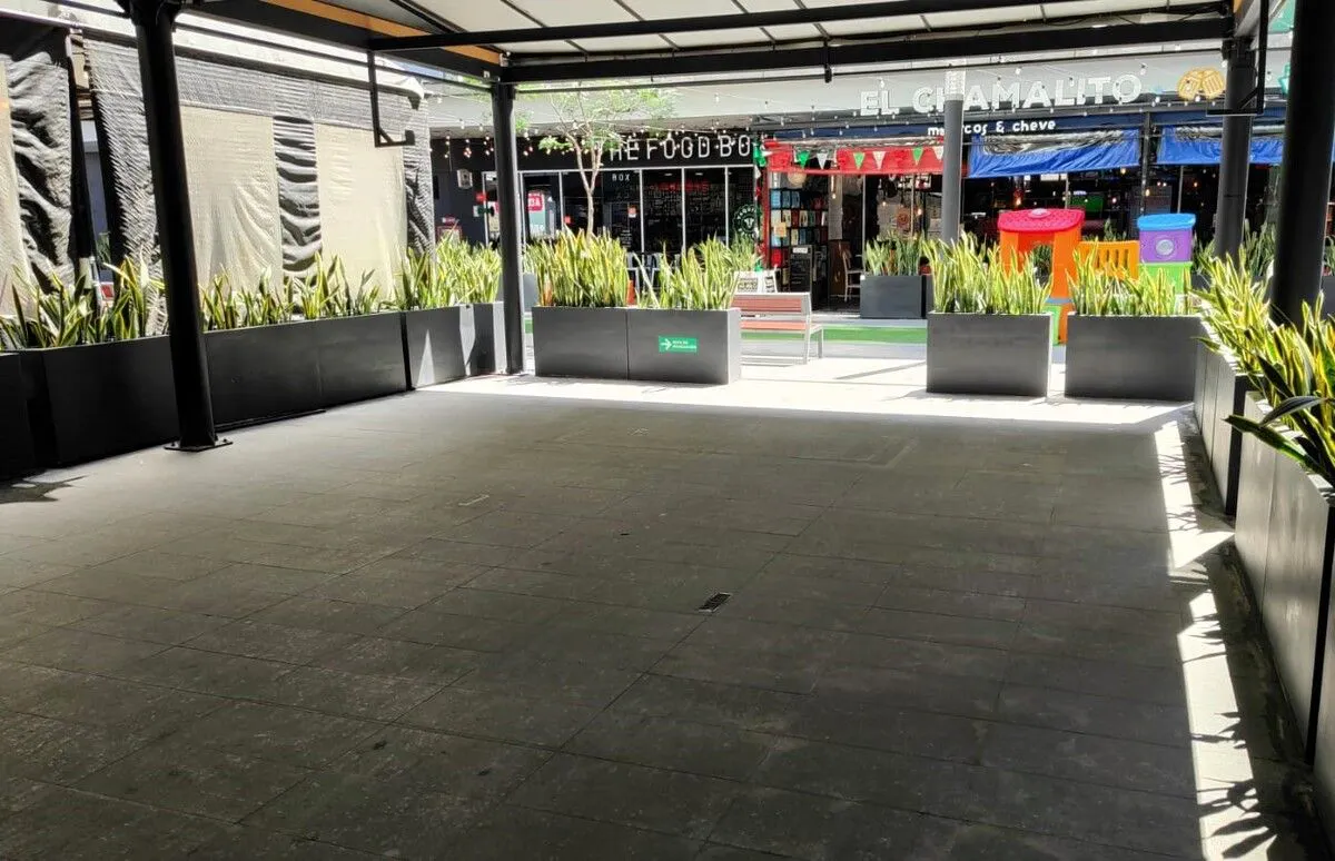 Local Comercial Spot2