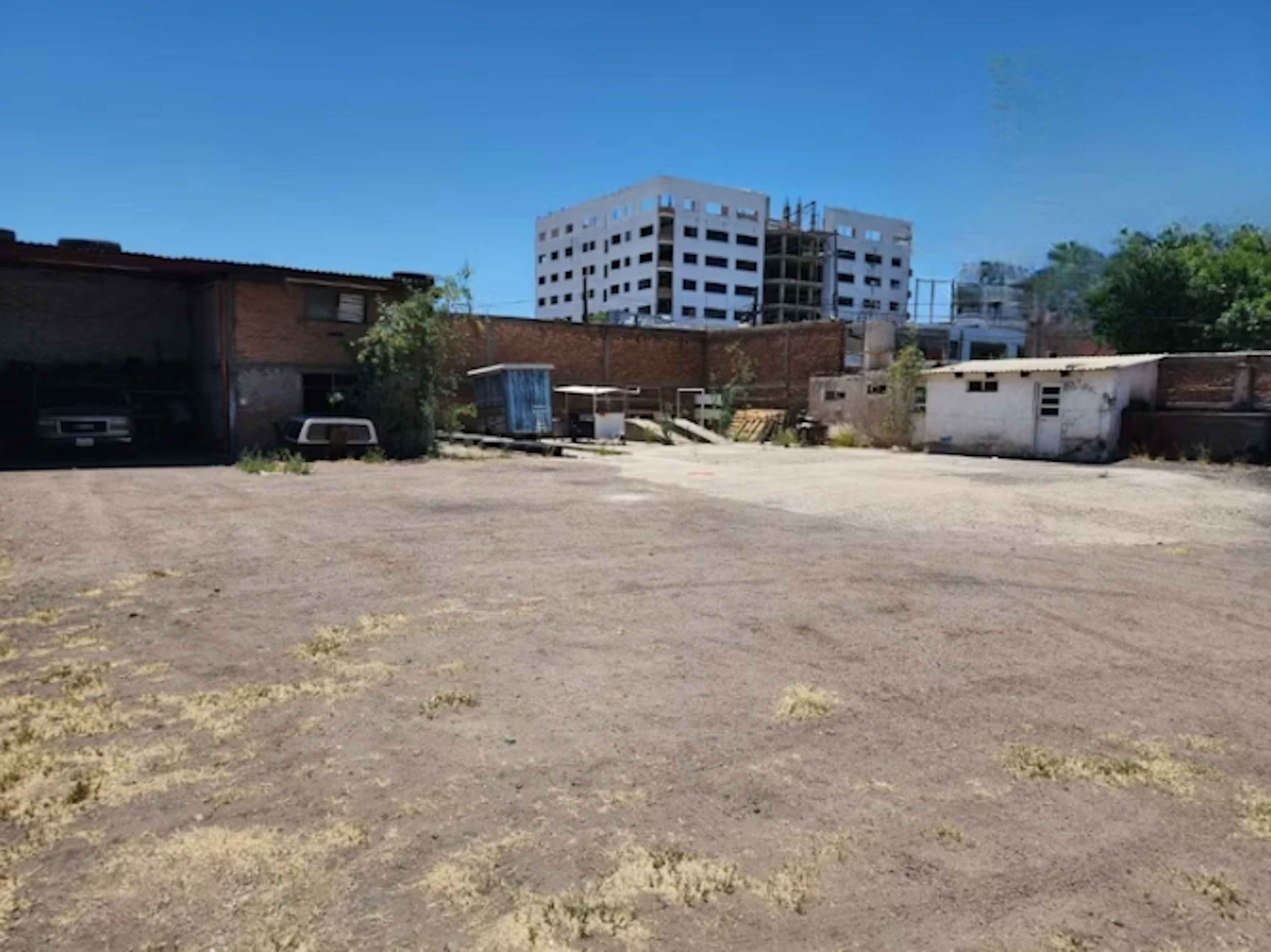 Boulevard Felipe Pescador 545