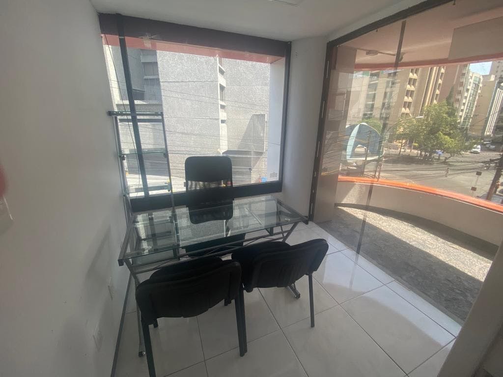 Local Comercial Spot2