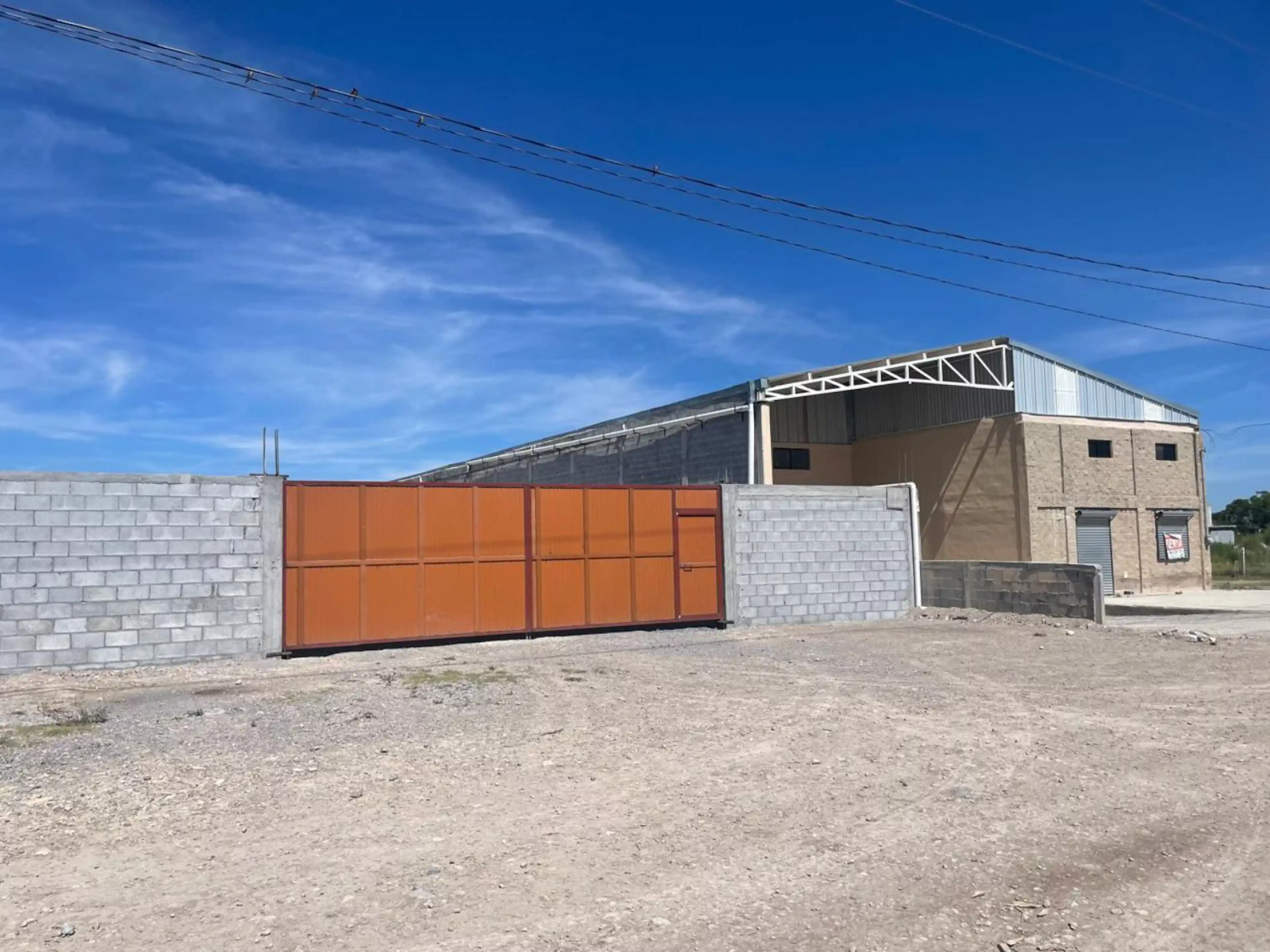 Bodega En Derramadero, Saltillo S/n