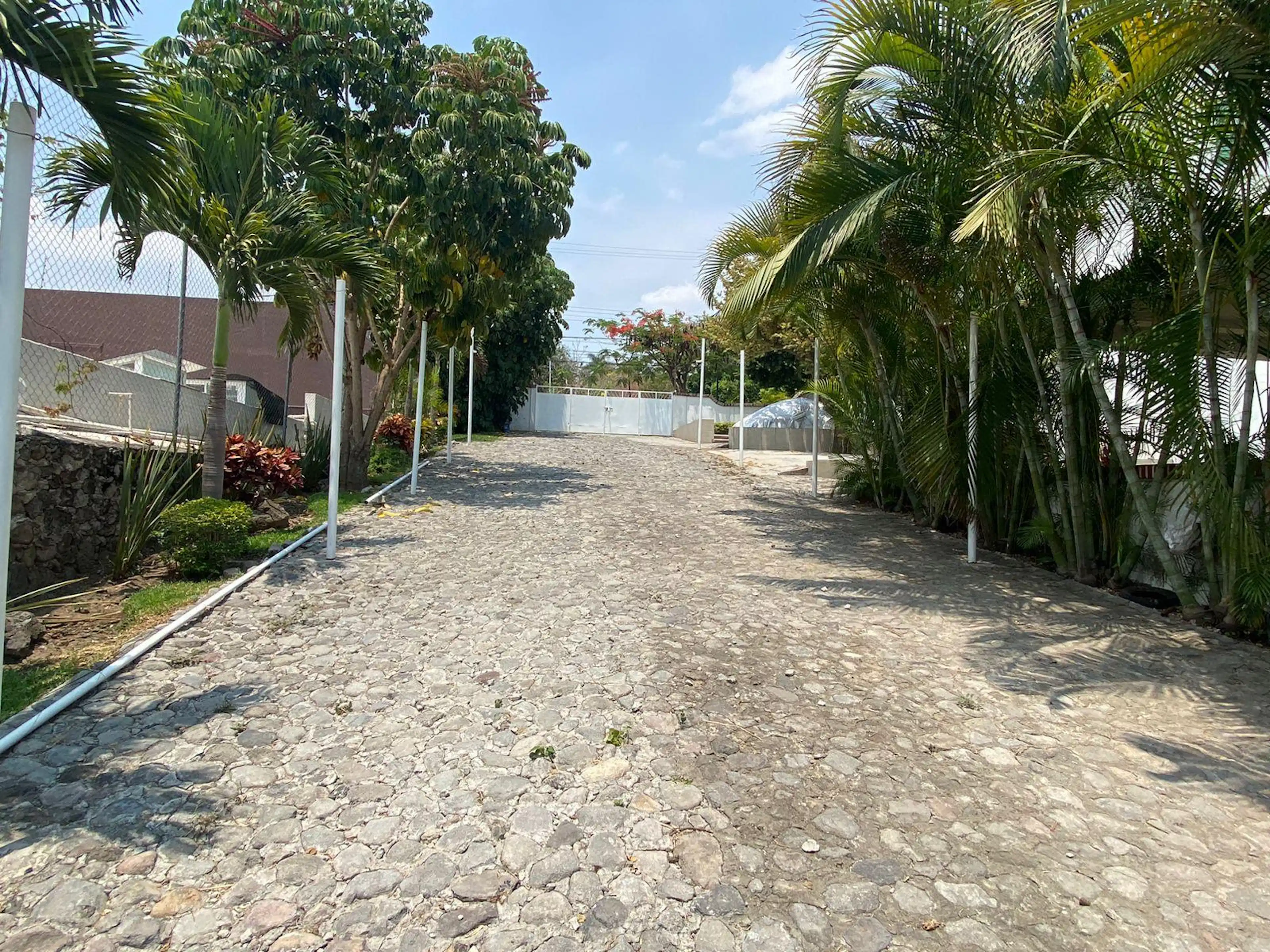 Terreno en Venta en Fraccionamiento Tamoanchan, Jiutepec, Morelos