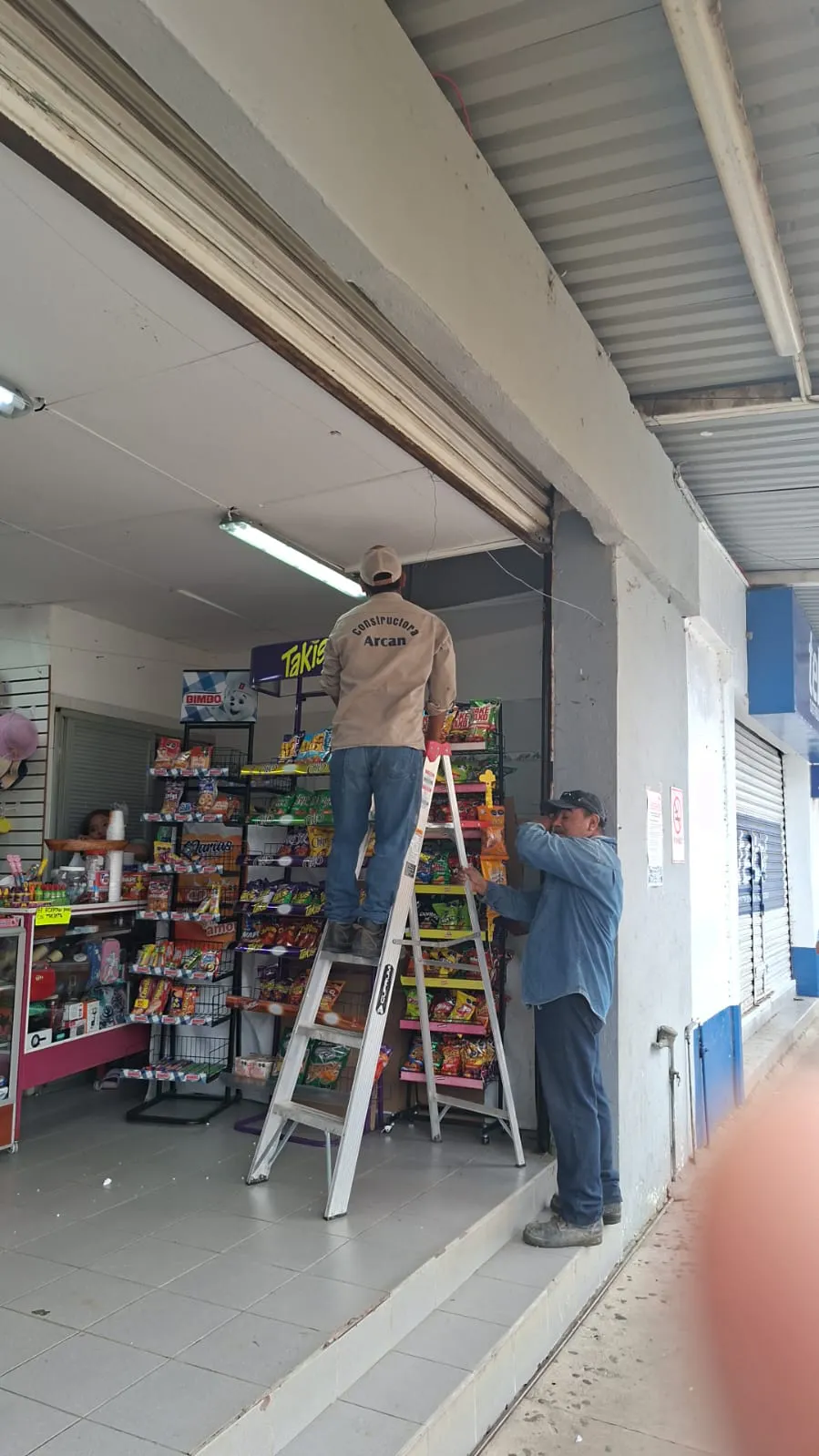 Local Comercial Spot2
